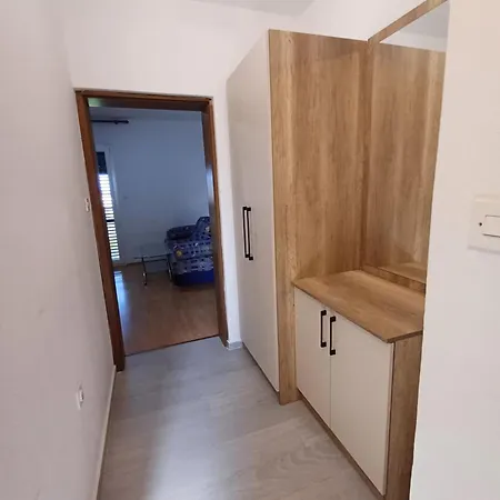 House With Sea View Apartment Rab Town
